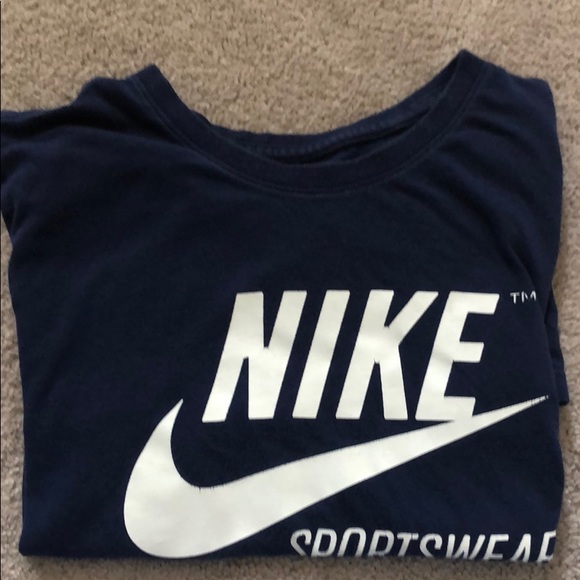 2 Nike SS Tees - Picture 3 of 7